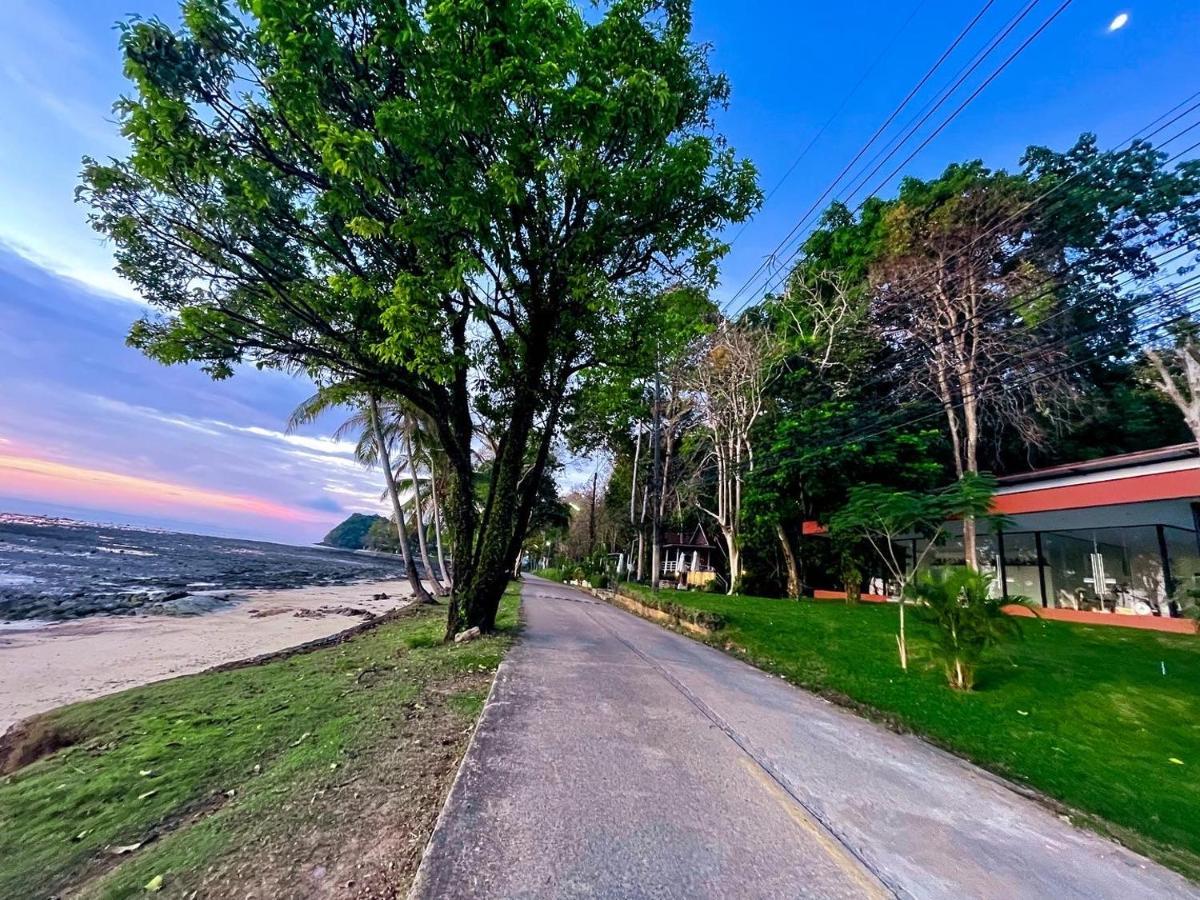 Holiday Resort - Sha Plus Ko Yao Noi Exterior photo